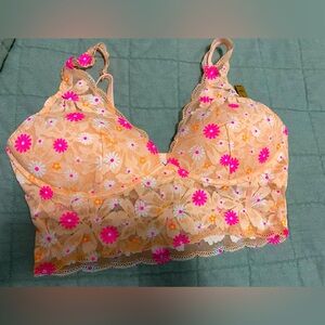 NWT BRALETTE
